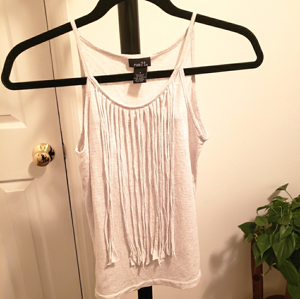 ☘5/$25 Fringe Tank Top